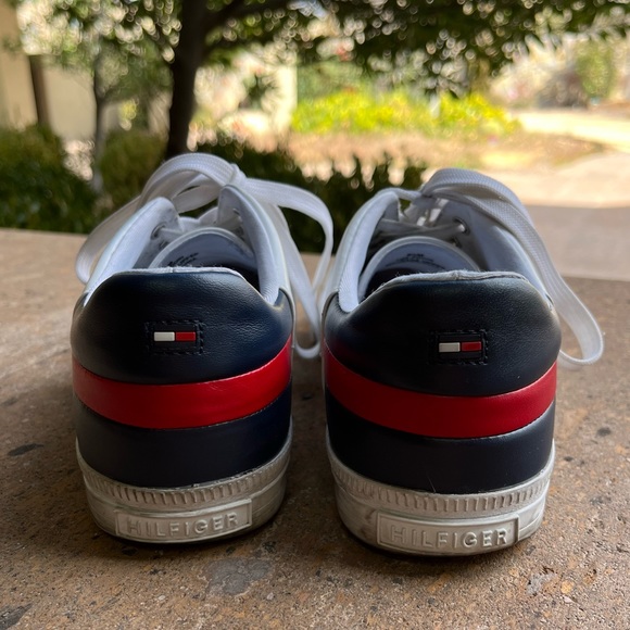 Tommy Hilfiger White Laddin Sneakers - Picture 9 of 16